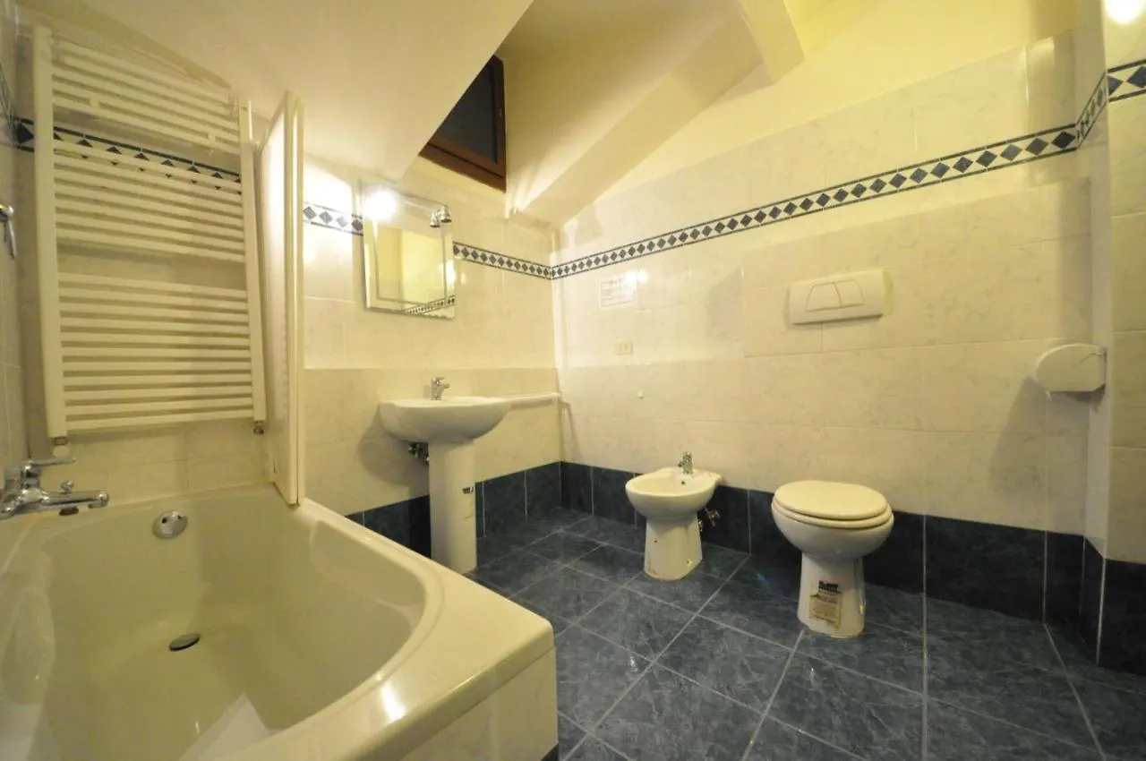 Giglio Apartment Florence
